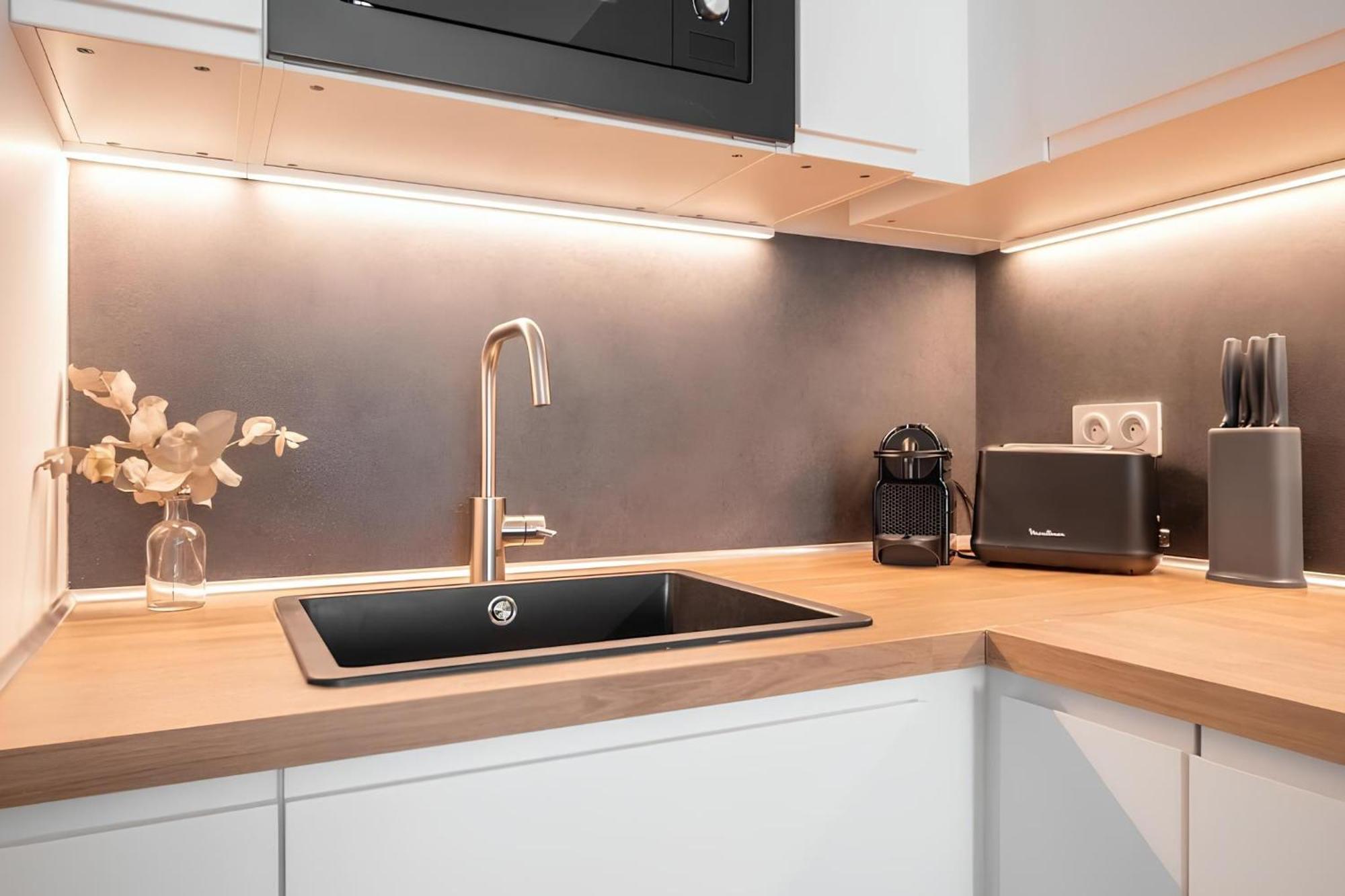 Cozy Appartement Plein Centre, Proche Gare/Plage Ментона Экстерьер фото